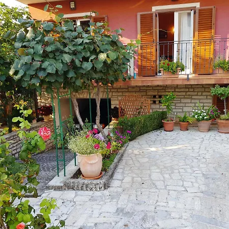 Casa Nada Apartment